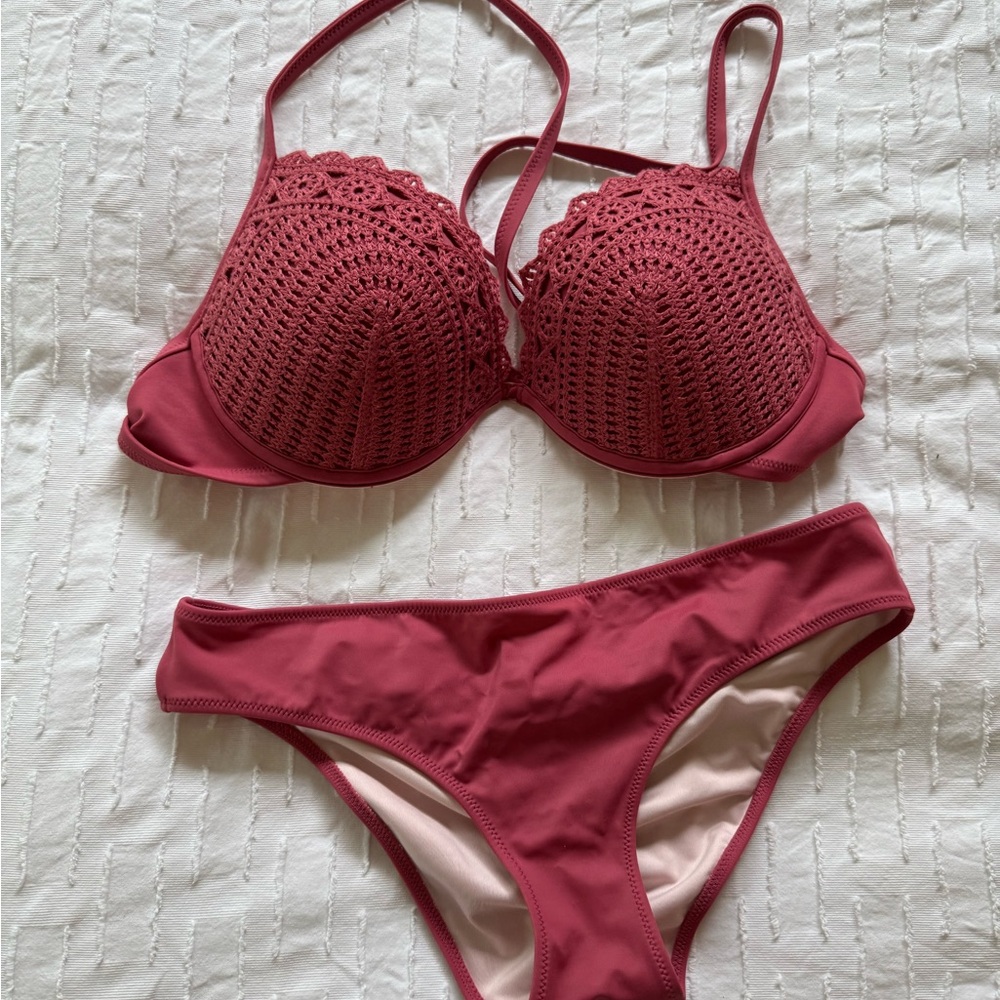 Crochet Dusty Rose Shade & Shore Bikini Set in Burgundy